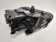 Laden Sie das Bild in den Galerie-Viewer, Frontscheinwerfer Hyundai Kona 92102J9000 Rechts Scheinwerfer Headlight SCH8598774599ef