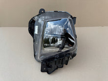 Laden Sie das Bild in den Galerie-Viewer, Frontscheinwerfer Hyundai Tucson N792112020 Full LED Rechts Headlight