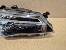 Load image into Gallery viewer, Frontscheinwerfer Seat Ateca 576941008D LED Rechts Scheinwerfer Headlight