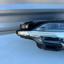 Laden Sie das Bild in den Galerie-Viewer, Frontscheinwerfer Volvo V60 I S60 Links Scheinwerfer Headlight SCH8101290817dr