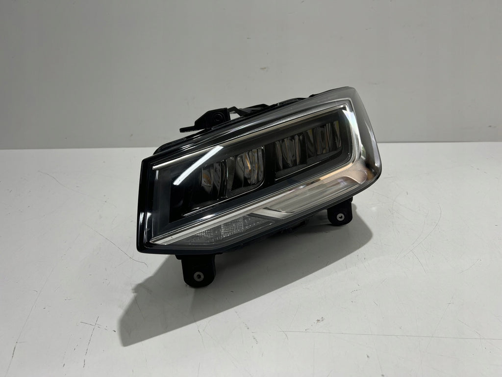 Frontscheinwerfer Audi Q2 81A941011 LED Links Scheinwerfer Headlight