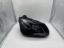 Laden Sie das Bild in den Galerie-Viewer, Frontscheinwerfer Mercedes-Benz W213 A2139069608 Rechts Scheinwerfer Headlight SCH3497039055fd