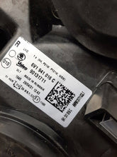 Laden Sie das Bild in den Galerie-Viewer, Frontscheinwerfer Skoda Fabia 6V1941016C Rechts Scheinwerfer Headlight