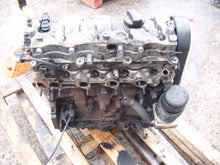 Laden Sie das Bild in den Galerie-Viewer, Motor Kia Magentis D4EA 2.0 CRDI 140PS 2005 Diesel Engine Unkomplett