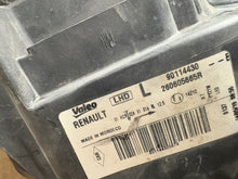 Laden Sie das Bild in den Galerie-Viewer, Frontscheinwerfer Dacia Logan Sandero II 260603795R Links Scheinwerfer Headlight