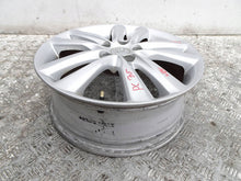 Laden Sie das Bild in den Galerie-Viewer, 1x Alufelge 17 Zoll 5x114.3 Hyundai Ix35 Rim Wheel FEL6139256424vs