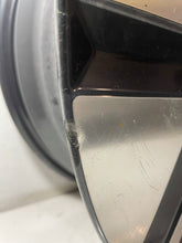 Laden Sie das Bild in den Galerie-Viewer, 1x Alufelge 17 Zoll 7.0" 5x114.3 50ET Glanz Schwarz 52910-DD100 Hyundai Kona Mg FEL5670933406bt