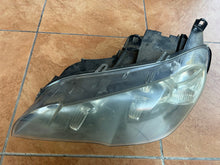 Load image into Gallery viewer, Frontscheinwerfer BMW X5 E70 7221891 Xenon Links Scheinwerfer Headlight SCH3189594886en