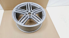 Laden Sie das Bild in den Galerie-Viewer, 1x Alufelge 19 Zoll 8.5" 5x112 8U0601025H Audi Rim Wheel FEL9067903372rm