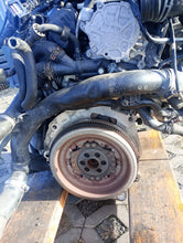 Load image into Gallery viewer, Motor Audi Seat Skoda VW CFG CEG 2.0 TDI Diesel Engine Unkomplett