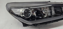 Load image into Gallery viewer, Frontscheinwerfer Hyundai I30 III 92102-G4020 92102-G4XXX Rechts Headlight