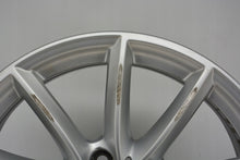 Laden Sie das Bild in den Galerie-Viewer, 1x Alufelge 17 Zoll 7.5" 5x112 Glanz Silber 6856061 BMW 1 Rim Wheel FEL4660631730wi