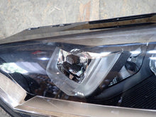 Load image into Gallery viewer, Frontscheinwerfer VW Golf Sportsvan Am1 I 517941033B LED Rechts oder Links SCH3766948624xh