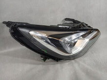Laden Sie das Bild in den Galerie-Viewer, Frontscheinwerfer Opel Astra K 39228806 LED Rechts Scheinwerfer Headlight SCH4409341104ag