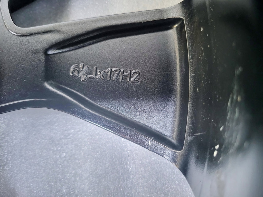 1x Alufelge 17 Zoll 6.5" 4x100 43ET Glanz Silber 8450021252 Lada Xray Mg FEL8785599122fj