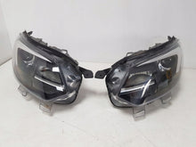 Laden Sie das Bild in den Galerie-Viewer, Frontscheinwerfer Opel Zafira Tourer Vivaro C 9832836480 9832837680 Ein Satz SCH8244269869ve