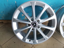 Laden Sie das Bild in den Galerie-Viewer, 4x Alufelge 17 Zoll 6.5" 5x112 44ET A1774010300 Mercedes-Benz Cla Rim Wheel FEL1278210710tj