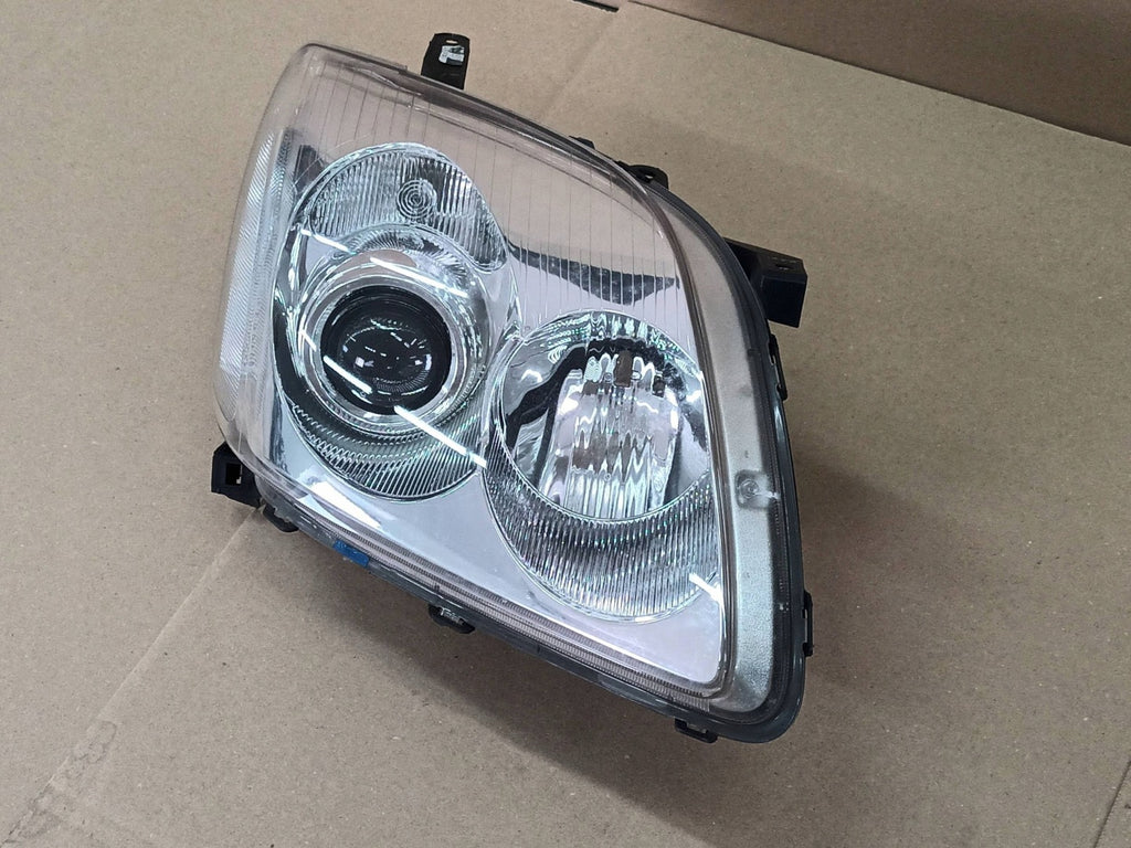 Frontscheinwerfer Toyota Avensis Rechts Scheinwerfer Headlight SCH7117469105ap