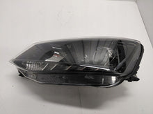 Laden Sie das Bild in den Galerie-Viewer, Frontscheinwerfer Skoda Fabia III 6V1941015B LED Links Scheinwerfer Headlight SCH8266631782uk