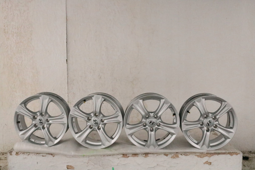 1x Alufelge 16 Zoll 6.5" 5x114.3 46ET KH04-6516 Hyundai Tucson Santa Rim Wheel FEL3126837599qk
