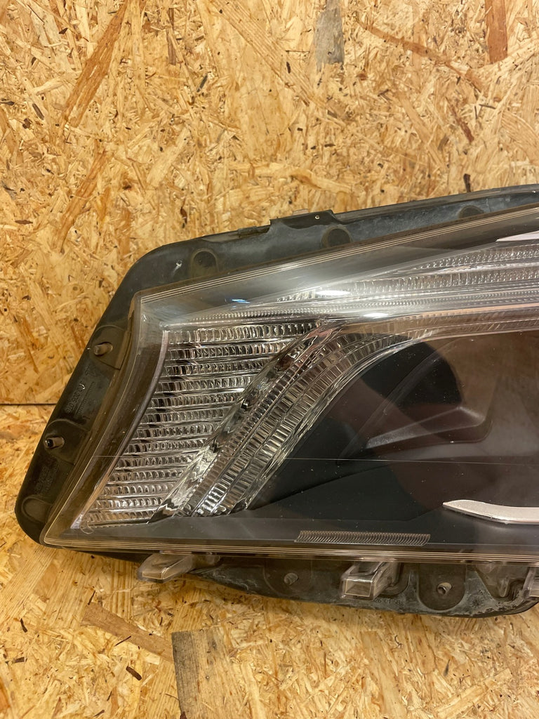 Frontscheinwerfer Mercedes-Benz Cla A1179065100 A1179065200 Xenon Ein Satz SCH7449817837yz