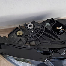 Load image into Gallery viewer, Frontscheinwerfer BMW 4 G22 G82 G23 G26 8086446 LED Rechts Headlight SCH7156132836vx
