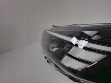 Laden Sie das Bild in den Galerie-Viewer, Frontscheinwerfer Opel Zafira Vivaro C 9847209980 Links Scheinwerfer Headlight SCH8686718769tr