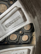 Load image into Gallery viewer, 1x Alufelge 16 Zoll 7.0" 5x105 9843281280 Opel Astra L Rim Wheel FEL1383857630rp