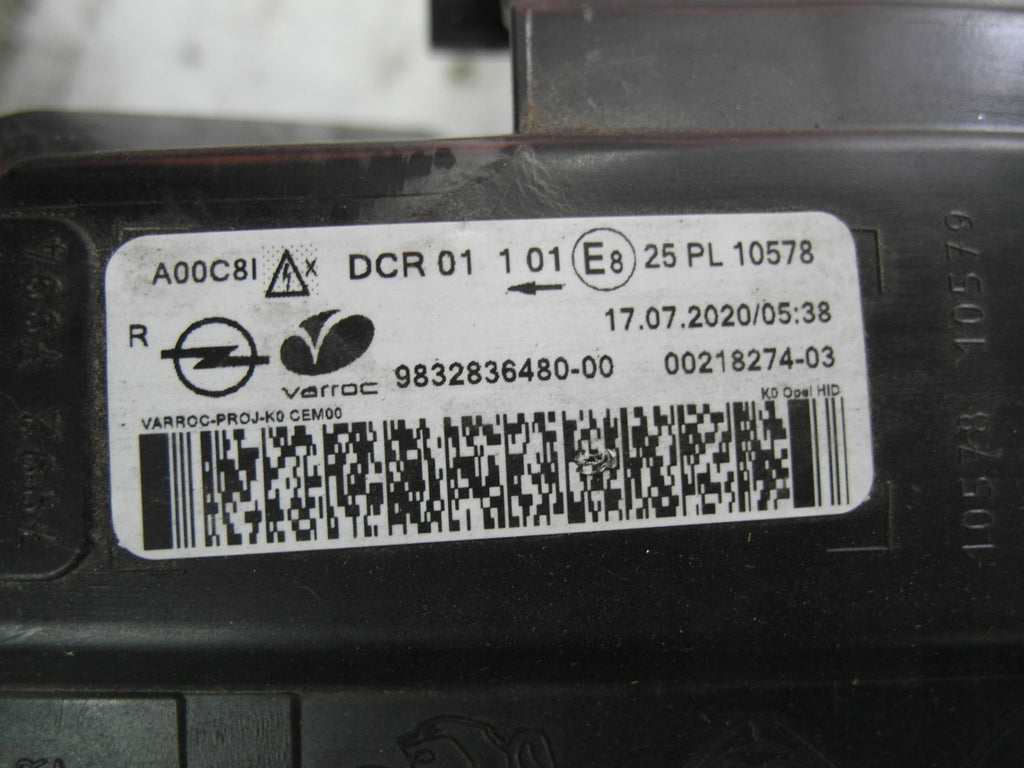 Frontscheinwerfer Opel Zafira Vivaro 9832836480-00 00218274-01 Xenon Rechts