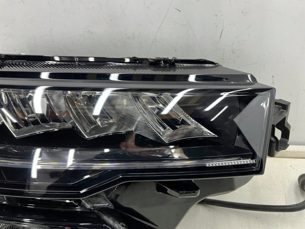 Frontscheinwerfer Skoda Karoq 57B941010 R2359357B941010 LED Rechts Headlight SCH7432191584ve