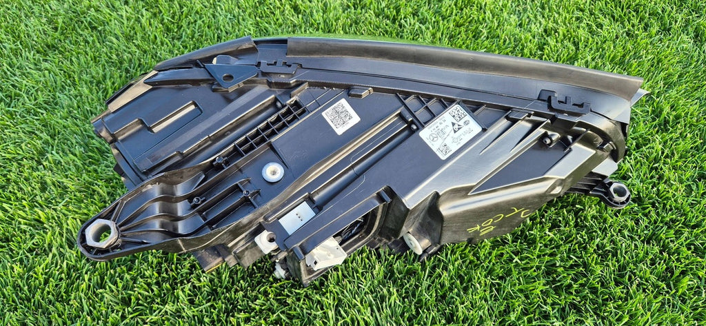 Frontscheinwerfer Mercedes-Benz Gle A1679066504 LED Rechts oder Links