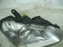 Laden Sie das Bild in den Galerie-Viewer, Frontscheinwerfer Ford C-Max 165310-01 Xenon Rechts Scheinwerfer Headlight SCH2859412668xv