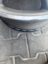 Load image into Gallery viewer, 1x Alufelge 17 Zoll 8.0" 5x112 48ET Glanz Mercedes-Benz Mg Rim Wheel