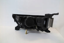 Laden Sie das Bild in den Galerie-Viewer, Frontscheinwerfer Opel Mokka LED Rechts Scheinwerfer Headlight SCH9744809240ki