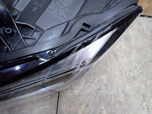 Laden Sie das Bild in den Galerie-Viewer, Frontscheinwerfer Audi Q2 Gab 81A941011C Full LED Links Scheinwerfer Headlight