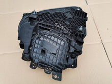 Laden Sie das Bild in den Galerie-Viewer, Frontscheinwerfer Porsche Taycan 9J1941032 Rechts Scheinwerfer Headlight SCH8005009231jr
