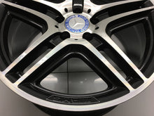 Laden Sie das Bild in den Galerie-Viewer, 1x Alufelge 18 Zoll 8.5&quot; 5x112 54ET A2044019902 Mercedes-Benz W204 Rim Wheel