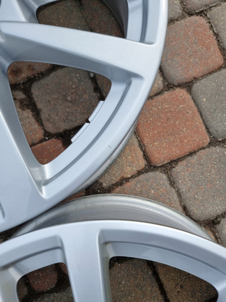 4x Alufelge 17 Zoll 7.5" 5x112 48ET Glanz Silber 8V0601025 Audi A3 Rim Wheel FEL9029830274fn