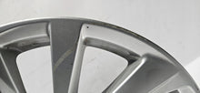Laden Sie das Bild in den Galerie-Viewer, 1x Alufelge 17 Zoll 7.5&quot; 5x114.3 45ET Toyota Camry Rim Wheel