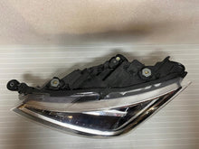 Laden Sie das Bild in den Galerie-Viewer, Frontscheinwerfer Seat Ibiza V 6F1941007G LED Links Scheinwerfer Headlight