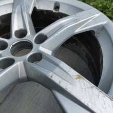 Load image into Gallery viewer, 1x Alufelge 18 Zoll 8.0" 5x112 39ET Glanz Silber 80A601025BE Audi Q5 Rim Wheel FEL8407593392js