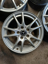 Load image into Gallery viewer, 4x Alufelge 16 Zoll 6.5" 5x112 49ET Silber A2464011302 Mercedes-Benz Rim Wheel FEL7457676009sn