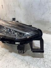Laden Sie das Bild in den Galerie-Viewer, Frontscheinwerfer Cupra Born 10F941008K Rechts Scheinwerfer Headlight SCH3365142694cz