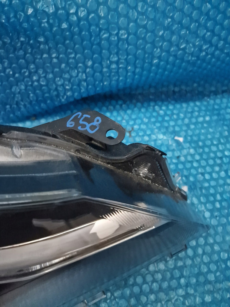 Frontscheinwerfer Toyota Yaris Rechts Scheinwerfer Headlight