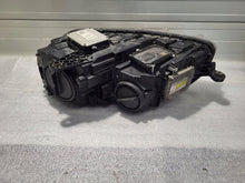 Load image into Gallery viewer, Frontscheinwerfer Skoda Octavia I 5E1941016B Xenon Rechts Scheinwerfer Headlight SCH3431999592gy