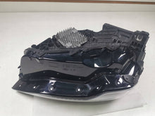 Laden Sie das Bild in den Galerie-Viewer, Frontscheinwerfer Audi Q3 83A941012 Rechts Scheinwerfer Headlight SCH9033791224rd
