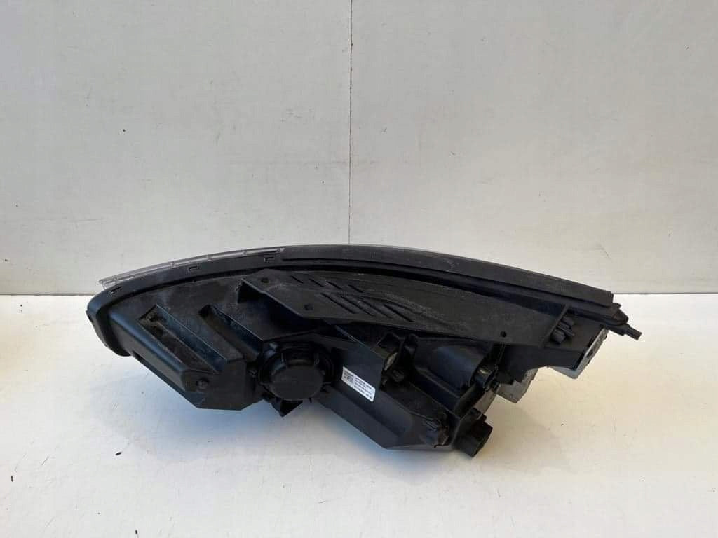 Frontscheinwerfer Hyundai I30 G4921-63060 G4921-63040 92102G4600 Full LED Rechts