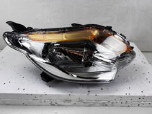 Laden Sie das Bild in den Galerie-Viewer, Frontscheinwerfer Mitsubishi L200 Rechts Scheinwerfer Headlight