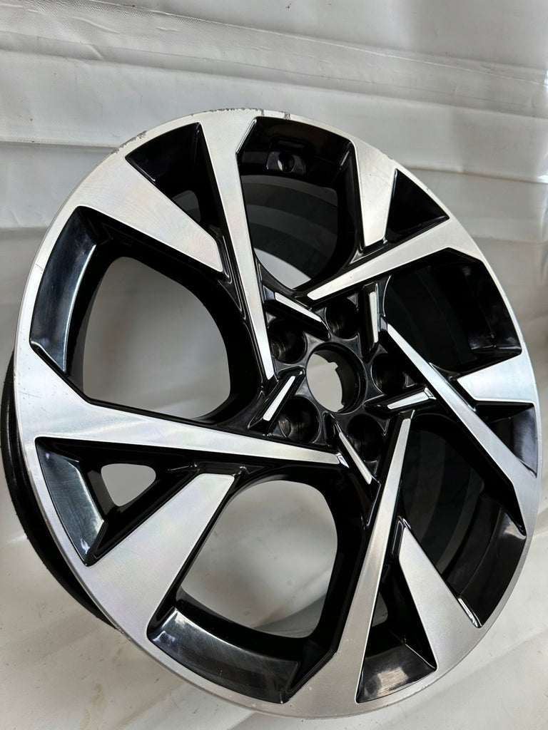 1x Alufelge 18 Zoll 7.5" 5x114.3 52ET Glanz Silber 52910-J9800 Hyundai Kona FEL9195505578lx