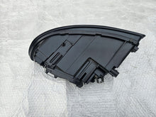 Laden Sie das Bild in den Galerie-Viewer, Frontscheinwerfer Volvo C70 9466358 Rechts Scheinwerfer Headlight SCH9863076415hw